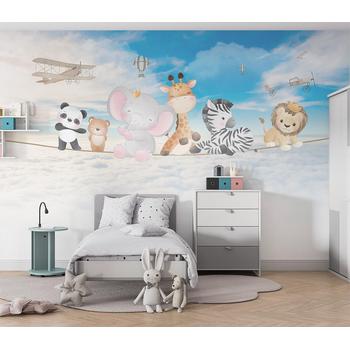 Bulutlar Üzerinde Mutlu ve Sevimli Hayvanlar Çocuk Odası Duvar Kağıdı